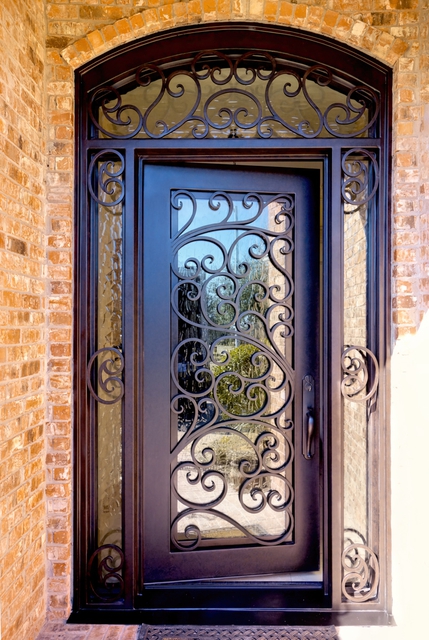 Фото установленных дверей Фото установленных дверей